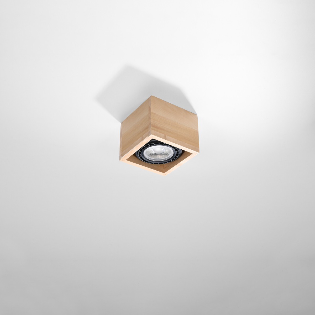 SOLLUX LIGHTING QUATRO 1