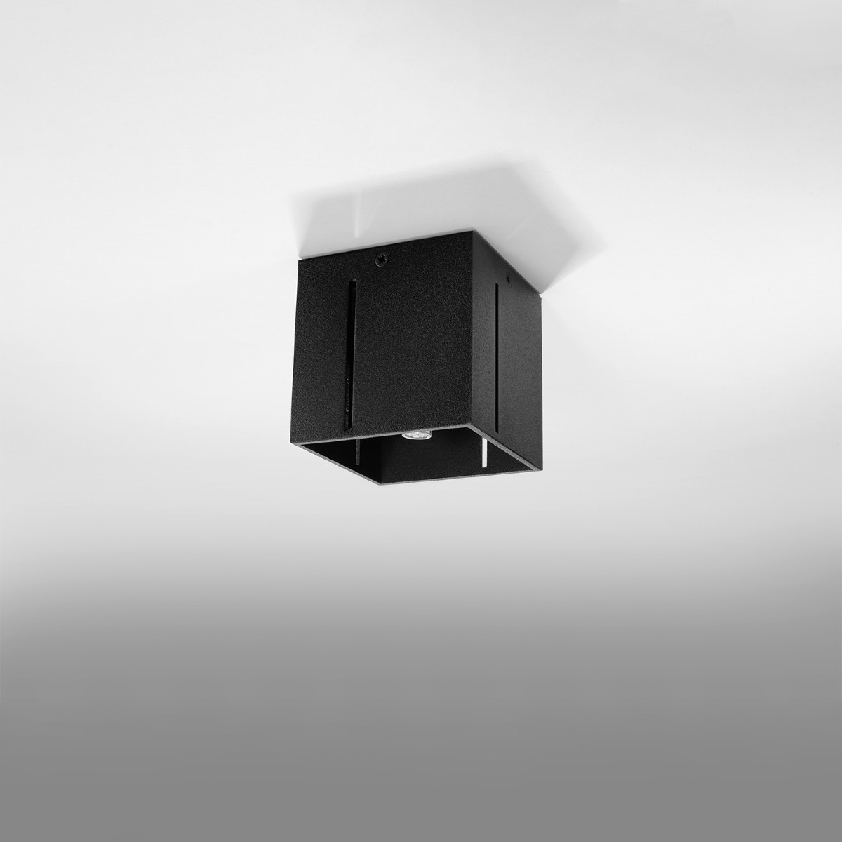 SOLLUX LIGHTING PIXAR black