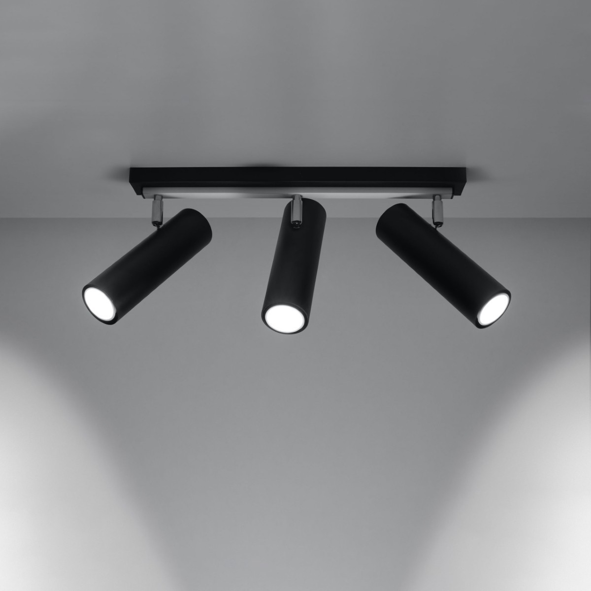 SOLLUX LIGHTING DIREZIONE 3 black