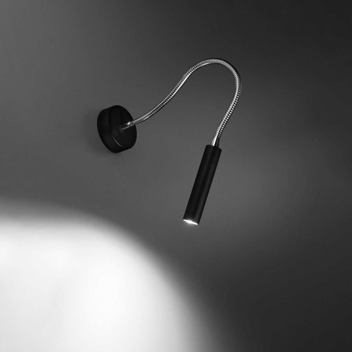 SOLLUX LIGHTING AXIL black