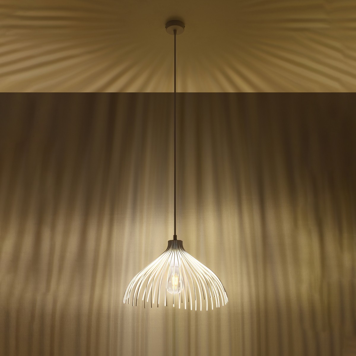 SOLLUX LIGHTING UMB white