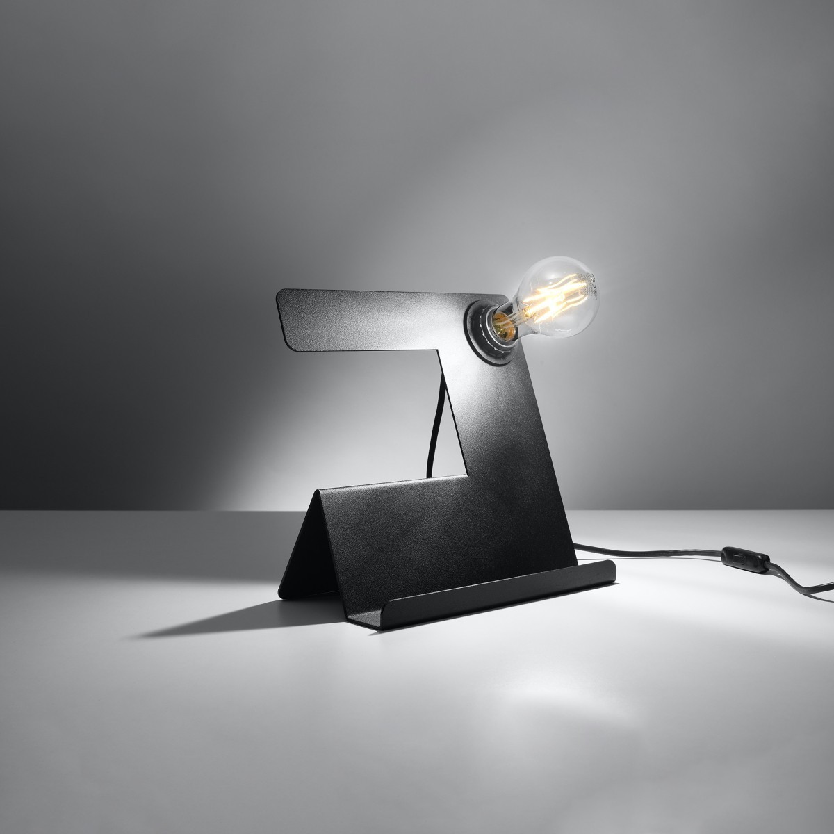 SOLLUX LIGHTING INCLINE