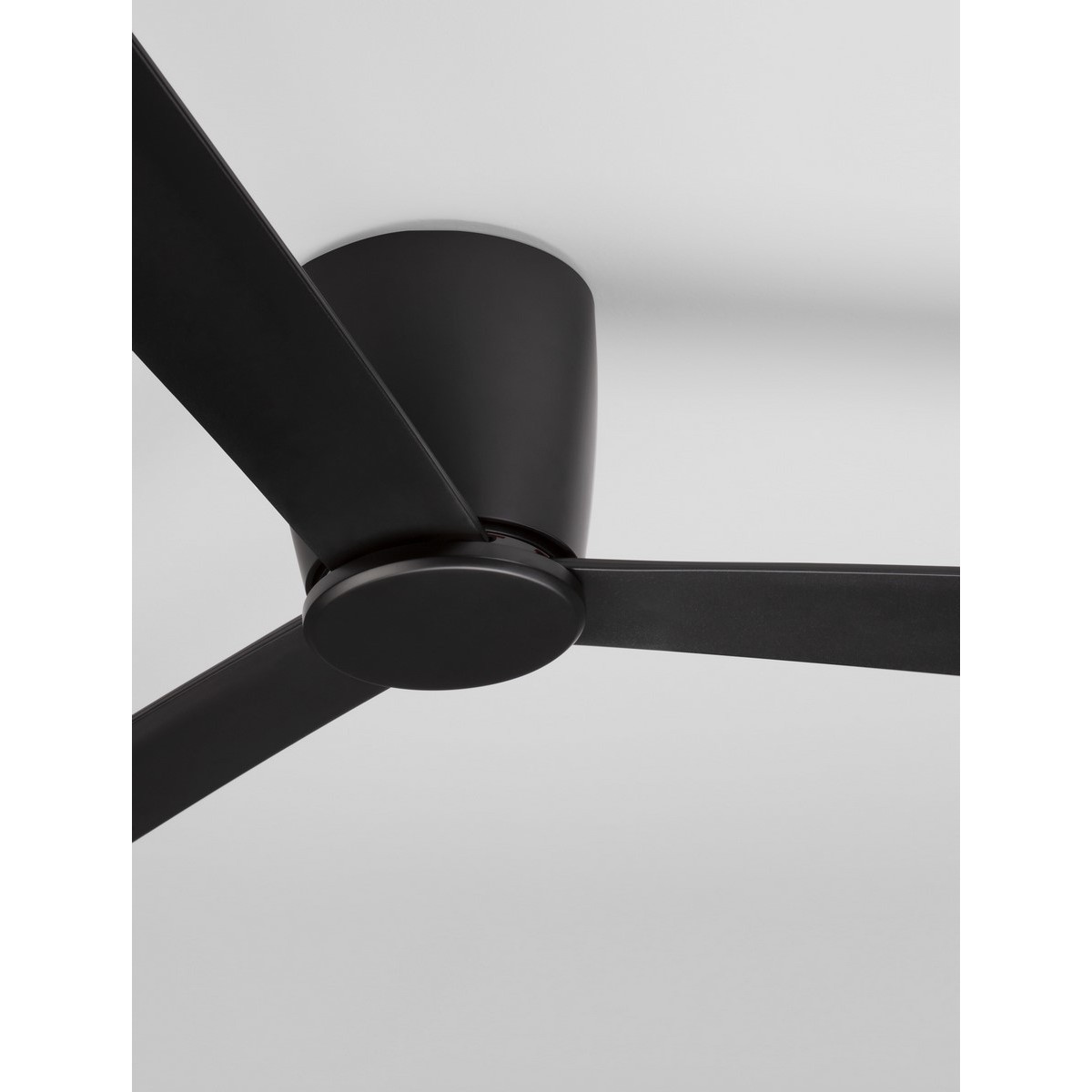 czarna nowoczesna lampa techniczna - wantylatory Luces Exclusivas TAMPICO LE42957