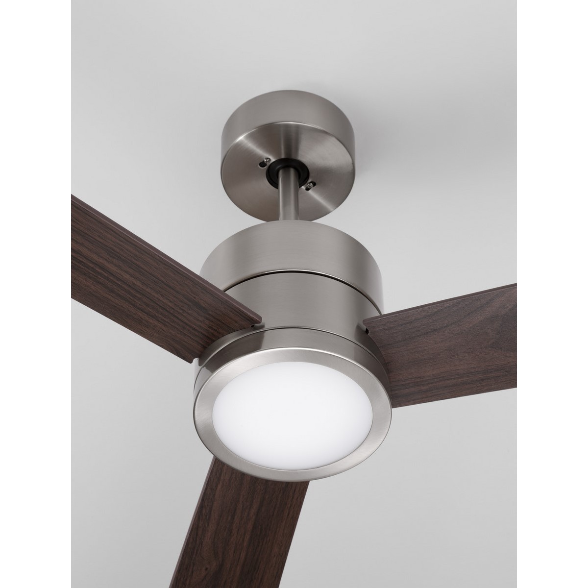 drewno jasne i ciemne unikatowa lampa techniczna - wantylatory Luces Exclusivas APIZACO LE42959