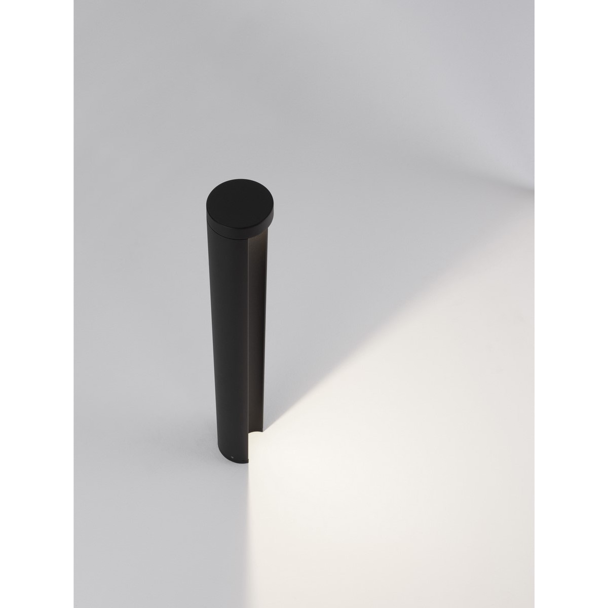 czarna wspaniała lampa zewnętrzna - stojąca Luces Exclusivas MOROLEON LE71491