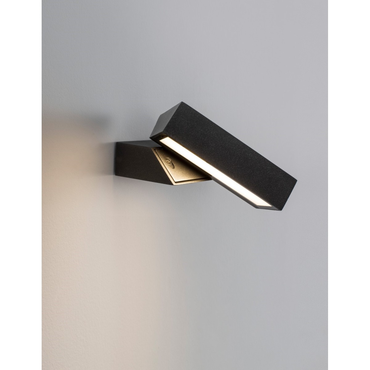 luksusowy kinkiet ogrodowy Luces Exclusivas XOCHICALCO LE71590