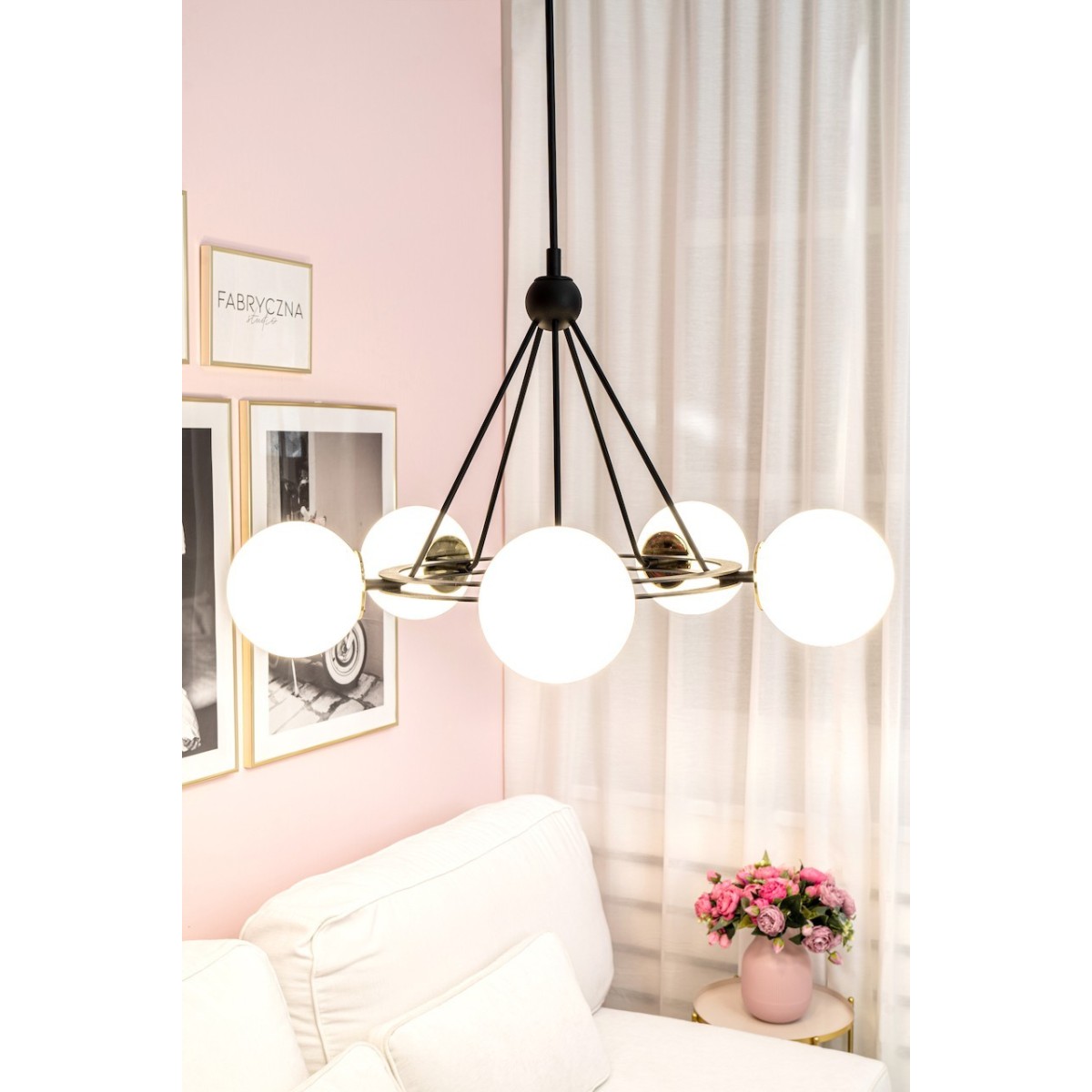 Argon AMALFI 2119 lampa wisząca z kulistymi, mlecznymi kloszami