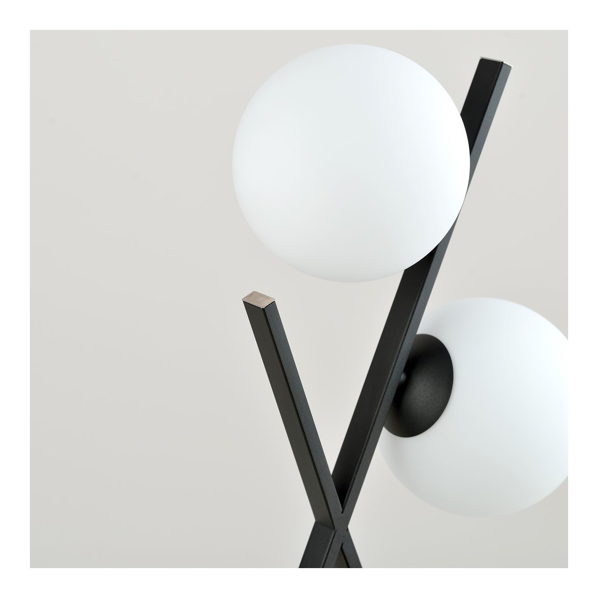 Żyrandol RIVER 3 OPAL kolor biały polska produkcja