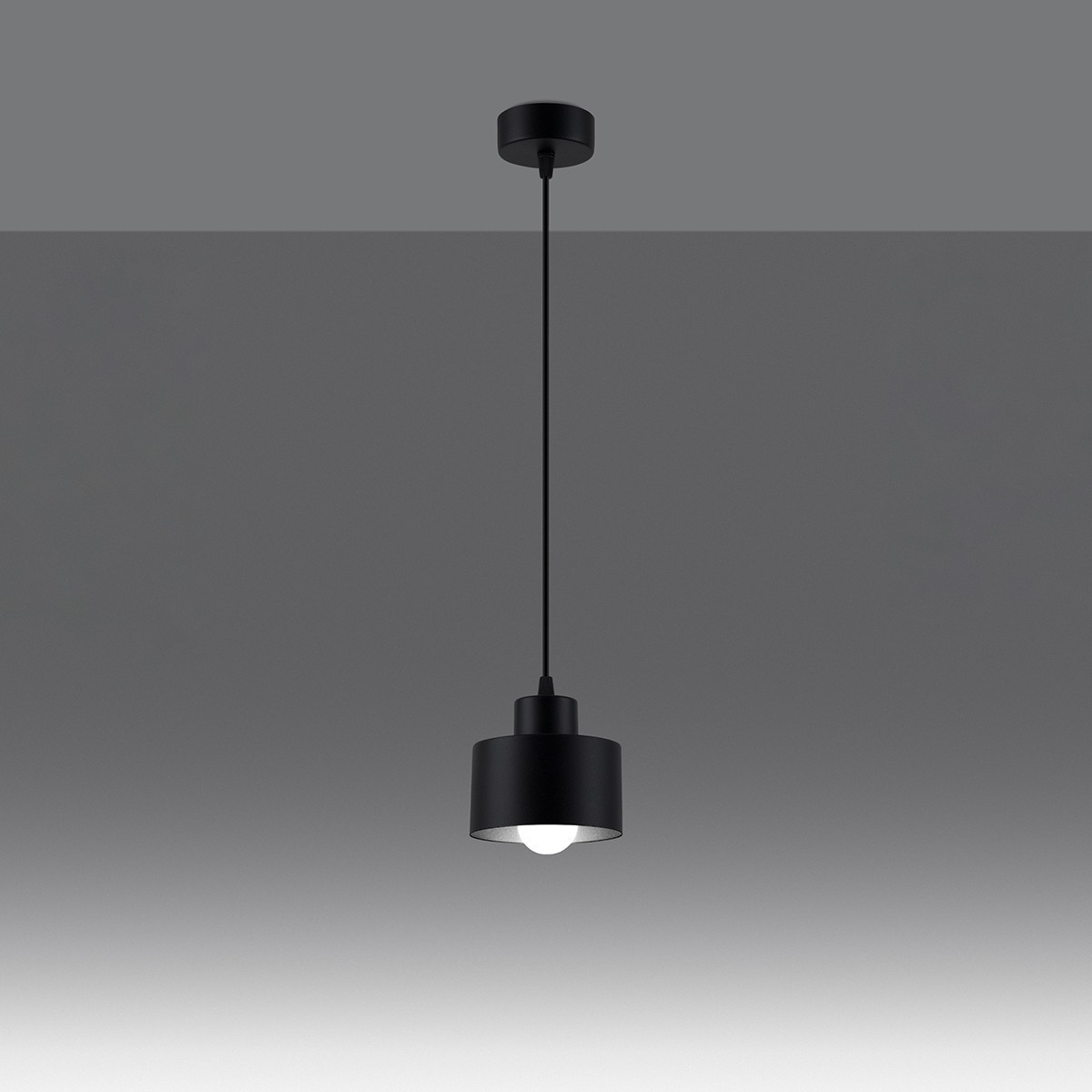 Lampa wisząca SAVAR kolor czarny SOLLUX LIGHTING polska produkcja