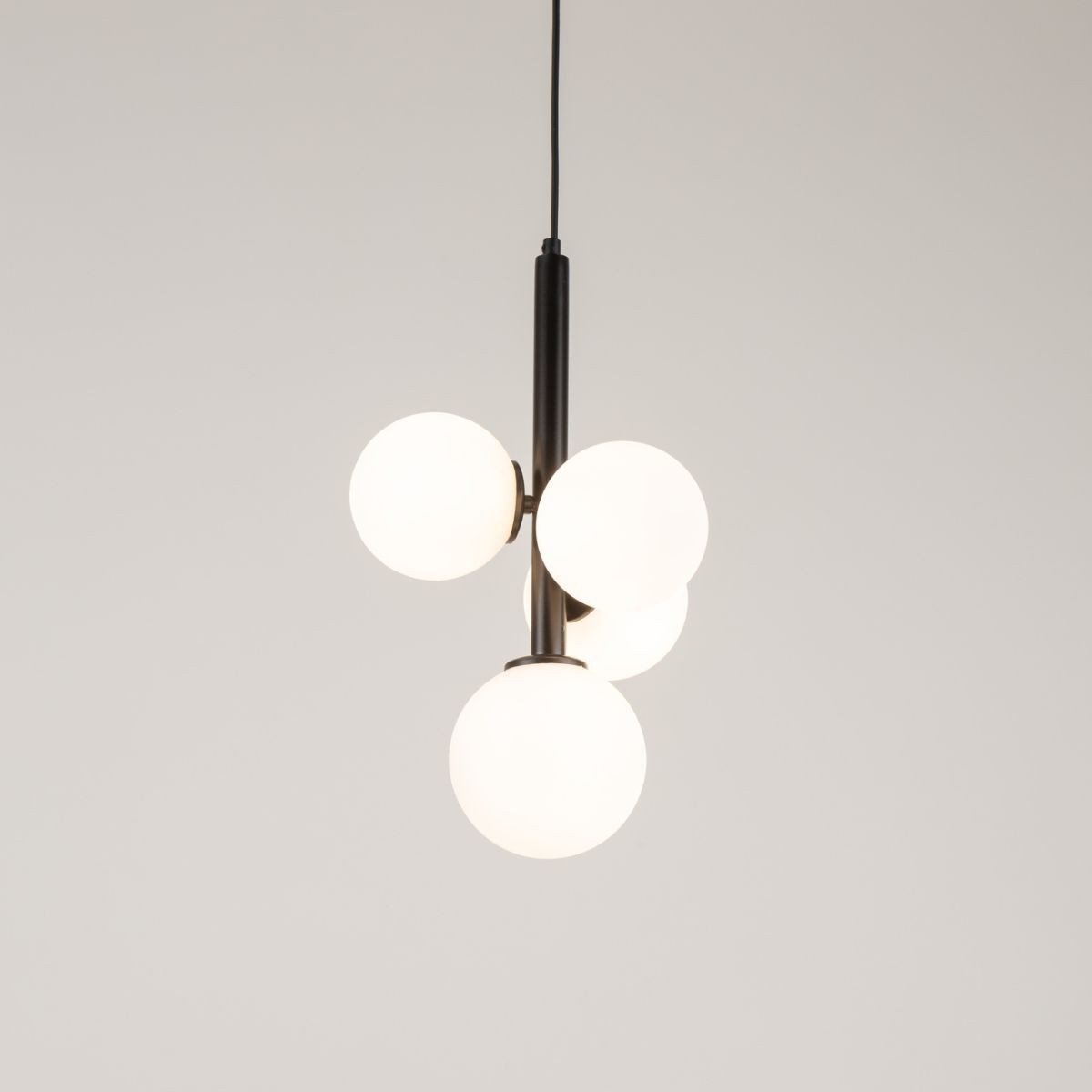 lampa wisząca Perla kolor biały polska produkcja