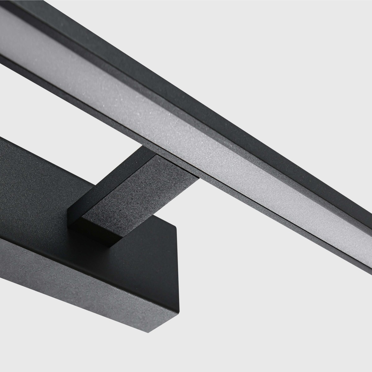 Light Prestige Isla kinkiet czarny średni z IP44 CCT GS-LWB-12W BK CCT