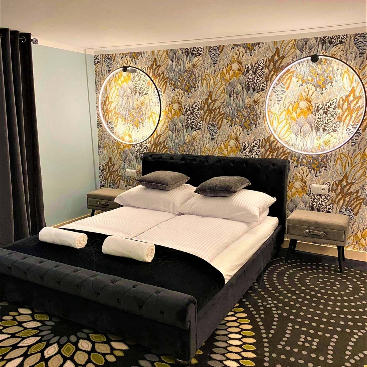 Light Prestige Mirror kinkiet duży czarny LP-999/1W L BK