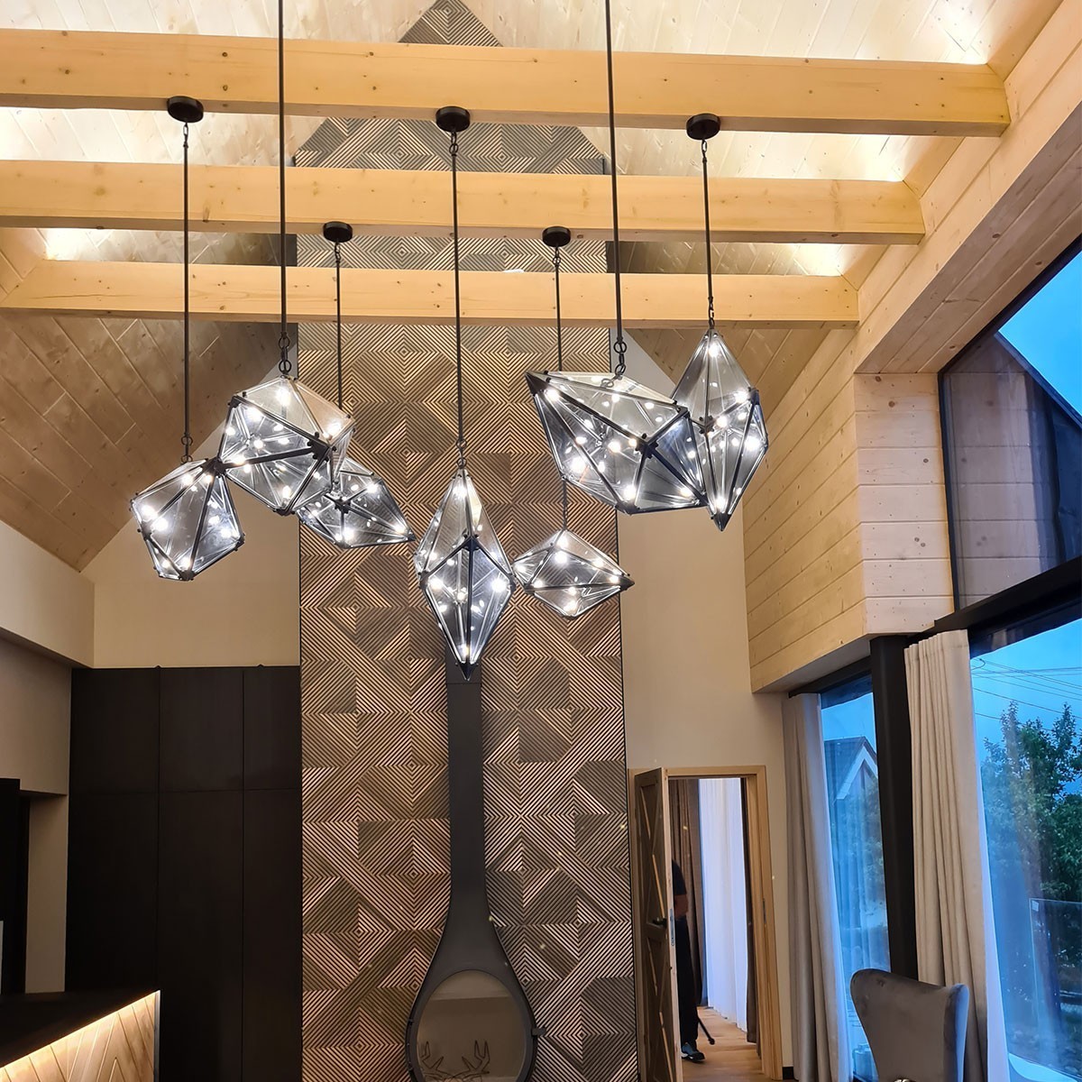 Light Prestige Konstelacja pionowa wisząca LP-055/1P BK