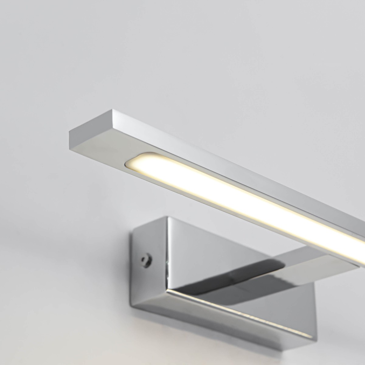 Light Prestige Isla kinkiet chrom średni z IP44 CCT GS-LWB-12W CH CCT