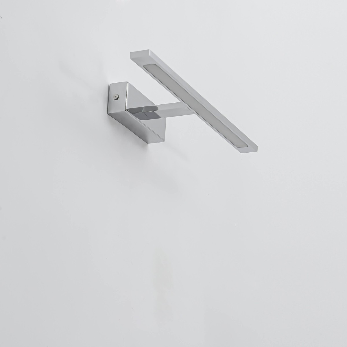 Light Prestige Isla kinkiet chrom średni z IP44 CCT GS-LWB-12W CH CCT