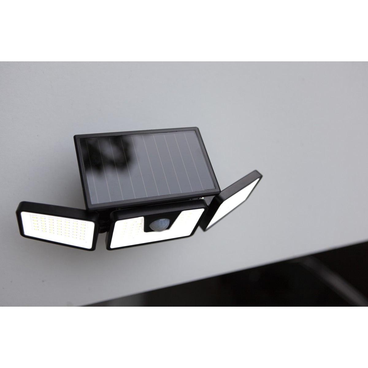 lampa ogrodowa LUTEC6922401330