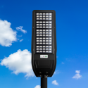 Latarnia solarna VIA 200W eleganckie oświetlenie