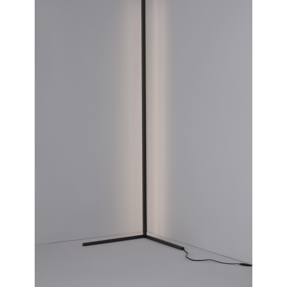 oryginalna lampa stojąca Luces Exclusivas ZAPOPAN LE42879