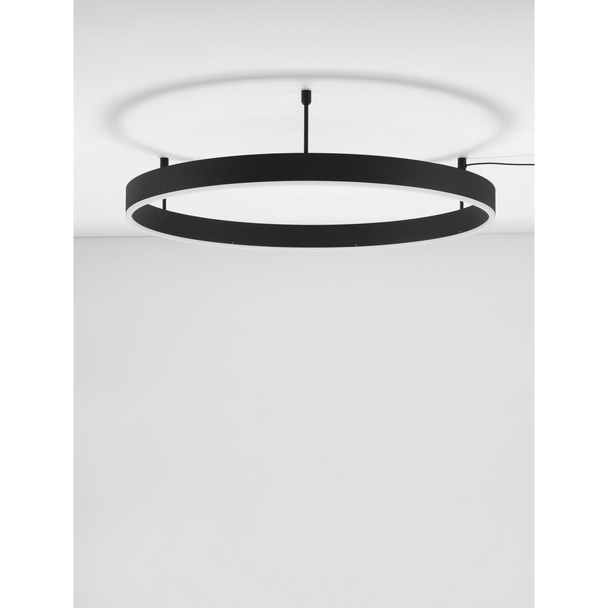 ponadprzeciętna lampa przysufitowa Luces Exclusivas JACA