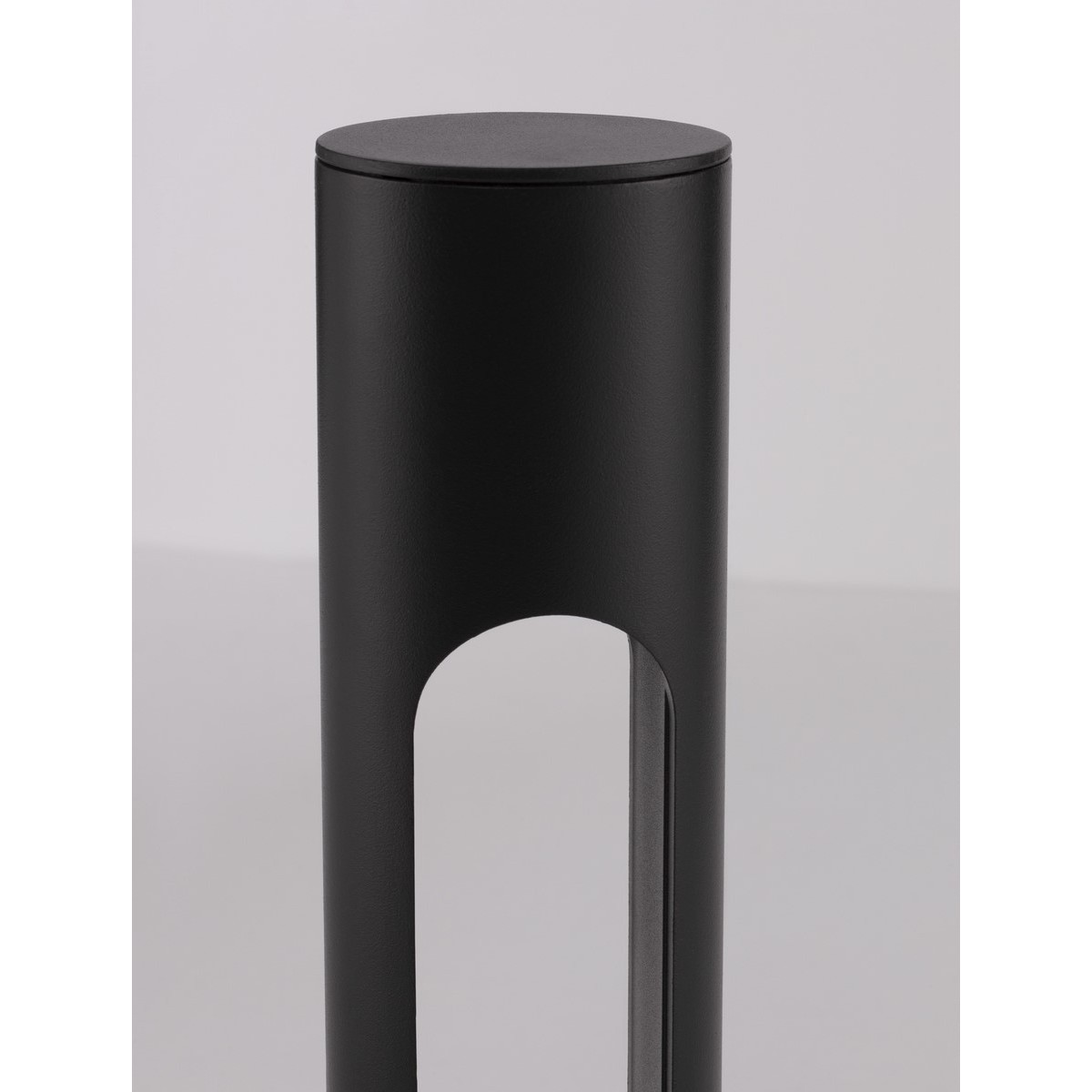 postępowa lampa ogrodowa - stojąca Luces Exclusivas ACATLA