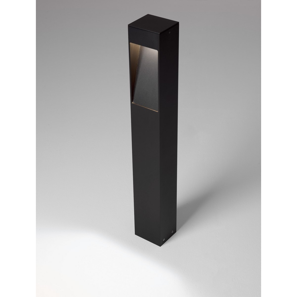 niezwykła lampa ogrodowa - stojąca Luces Exclusivas VIEJO LE73607