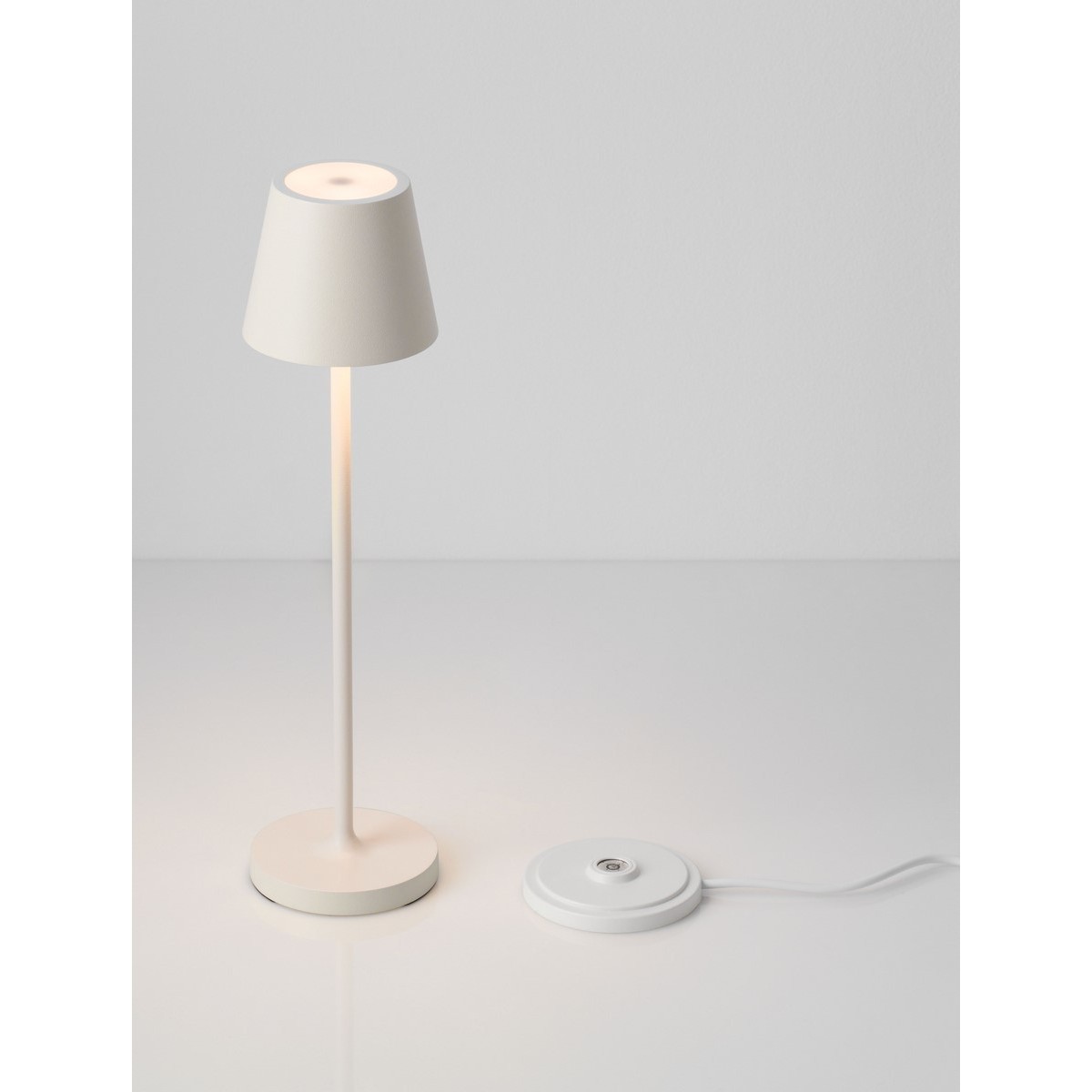 wytworna lampa ogrodowa - stojąca Luces Exclusivas TERCERO LE73656