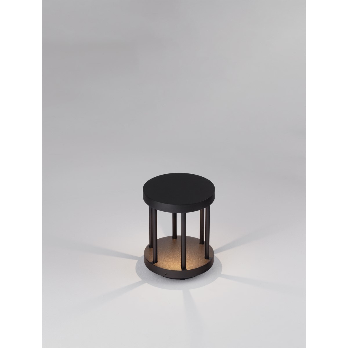 imponująca lampa ogrodowa - stojąca Luces Exclusivas PATIOS LE73680