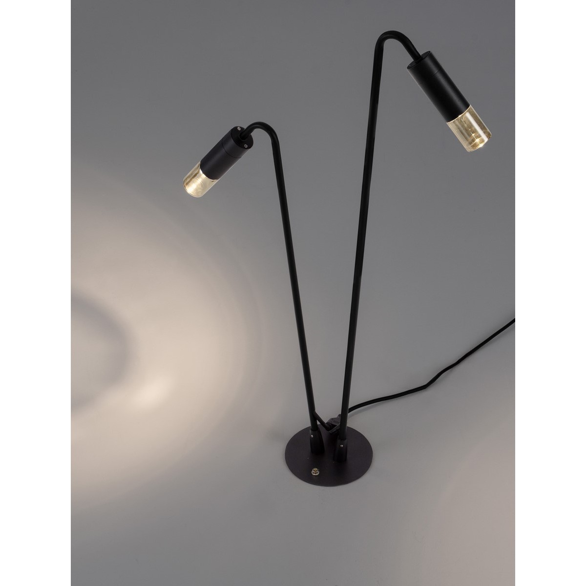 wspaniała lampa ogrodowa - stojąca Luces Exclusivas MOMPOS LE73699