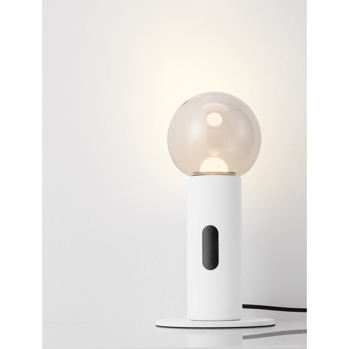futurystyczna lampa stołowa Luces Exclusivas BARBARA LE44552