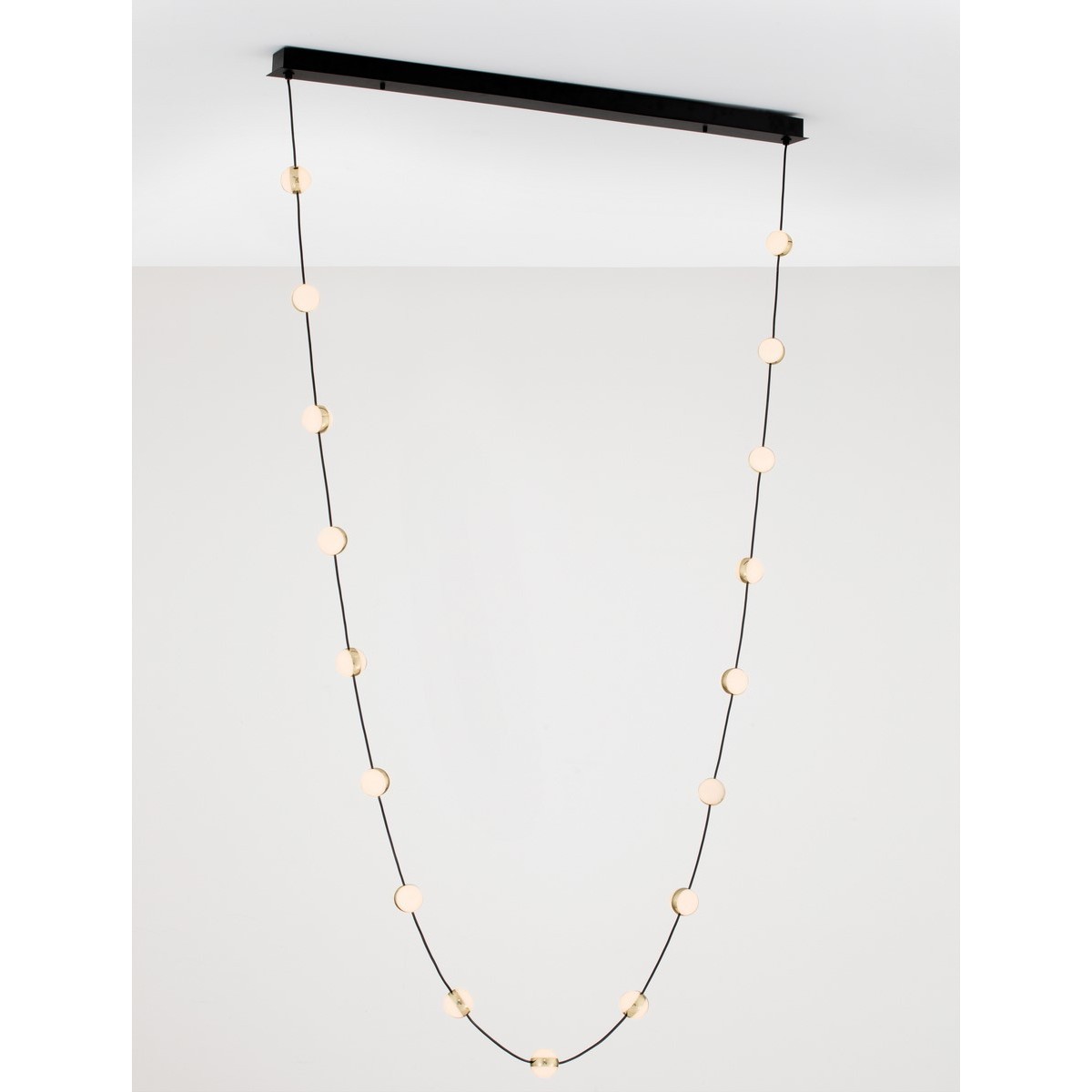 prestiżowa lampa wisząca Luces Exclusivas CUTERVO LE44604