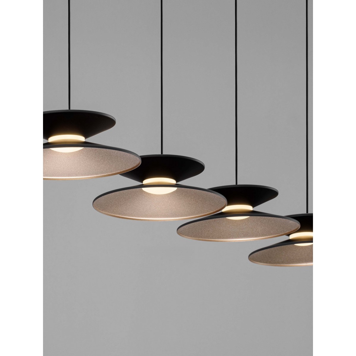 futurystyczna lampa wisząca Luces Exclusivas GUANAY LE44744
