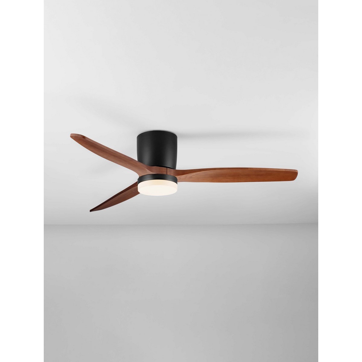 czarujący wentylator sufitowy Luces Exclusivas GUARAYOS LE44965