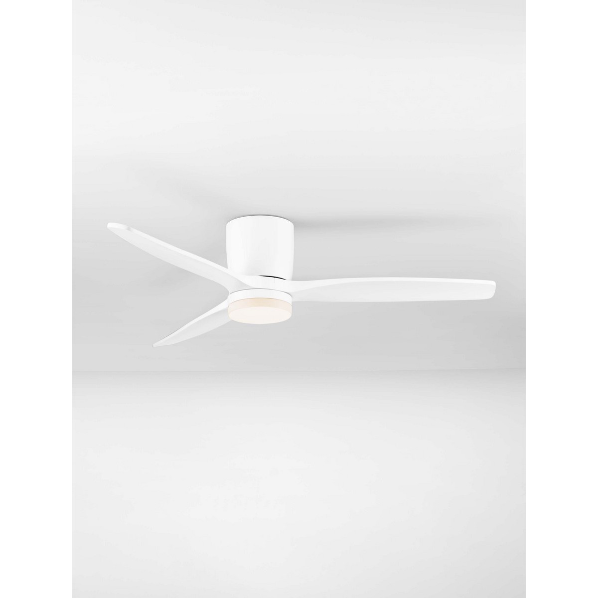 zachwycający wentylator sufitowy Luces Exclusivas GUARAYOS LE44968