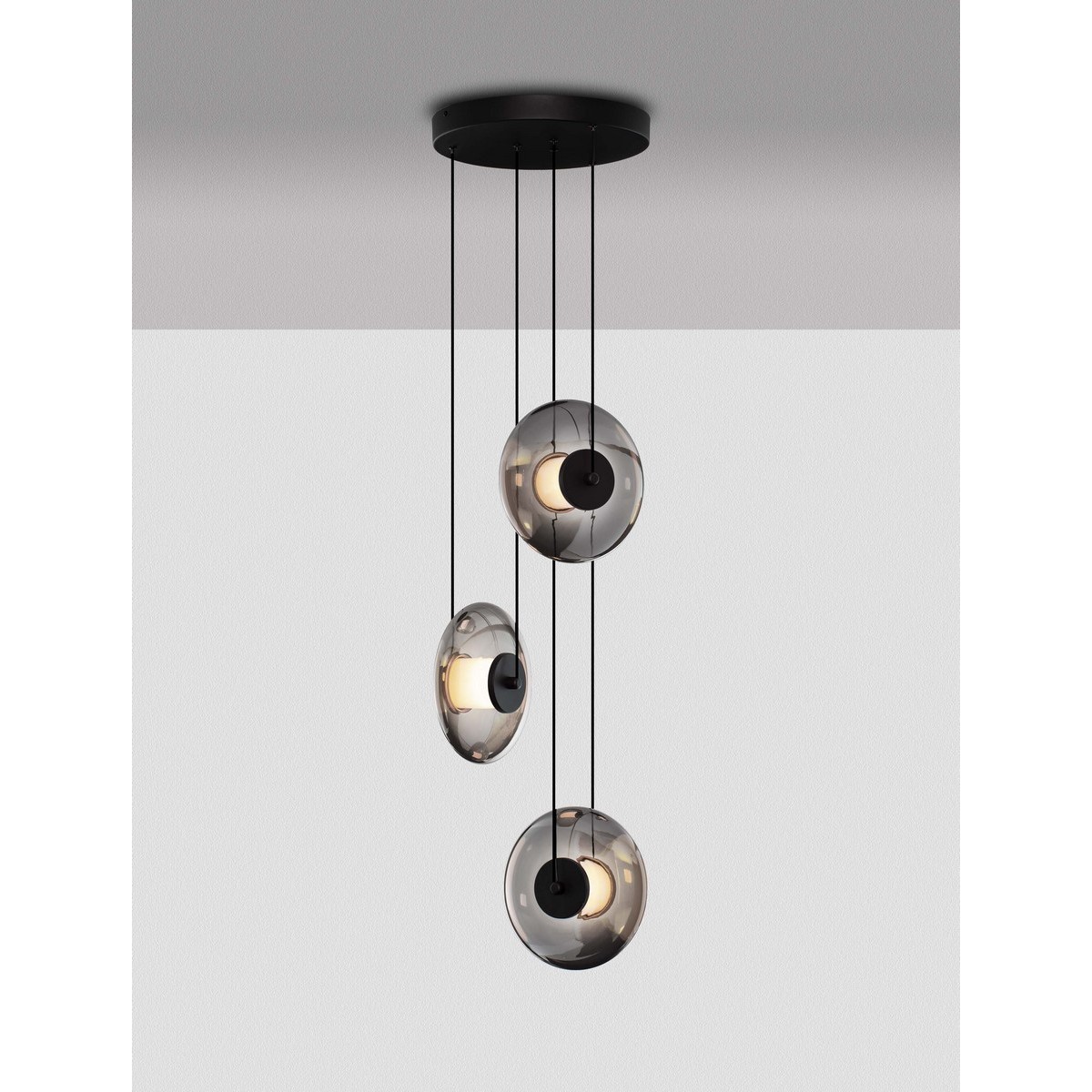 imponująca lampa wisząca Luces Exclusivas HUACARAJE LE44829