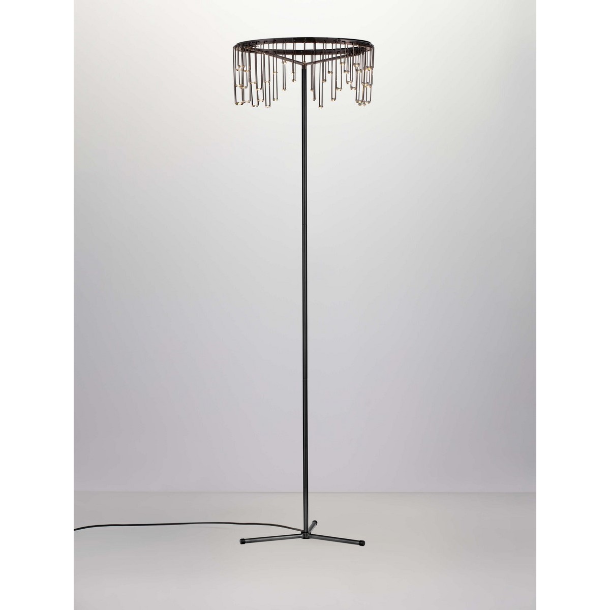 zachwycająca lampa stojąca Luces Exclusivas HUARAZ LE44717