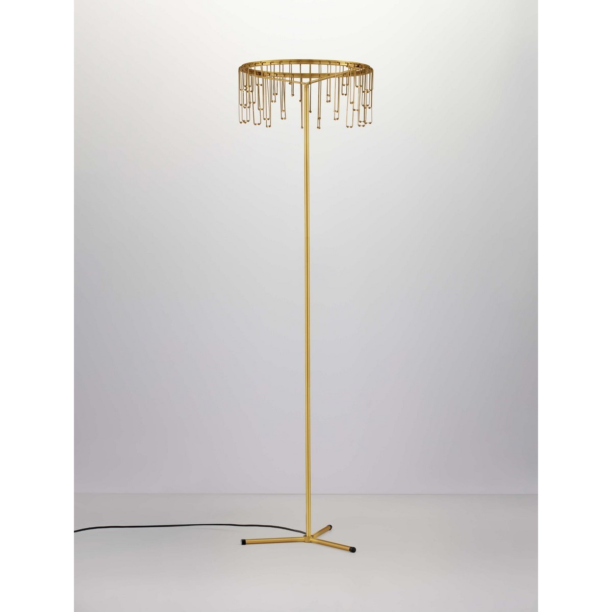 wyszukana lampa stojąca Luces Exclusivas HUARAZ LE44719