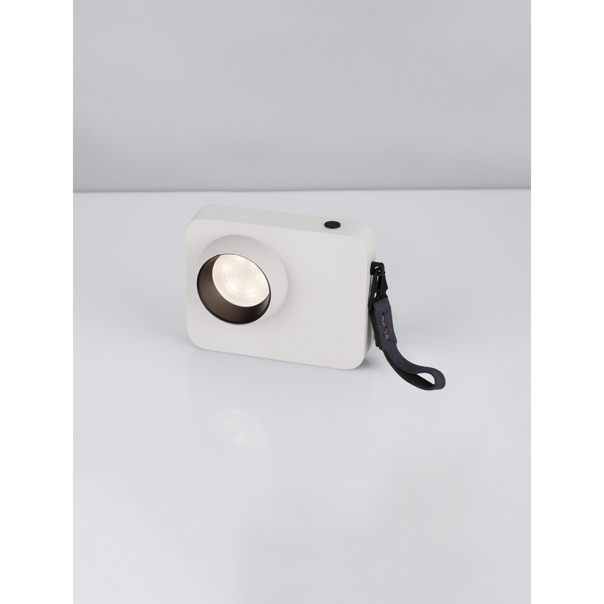 wytworna lampa biurkowa Luces Exclusivas PARINAS LE44507