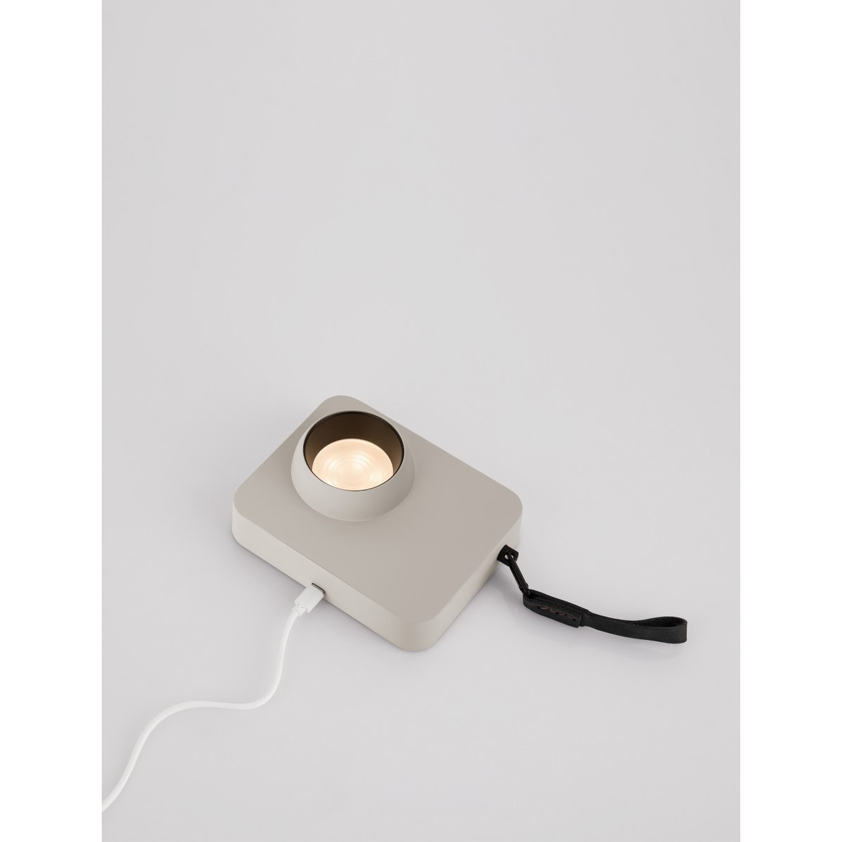 wyszukana lampa biurkowa Luces Exclusivas PARINAS LE44508