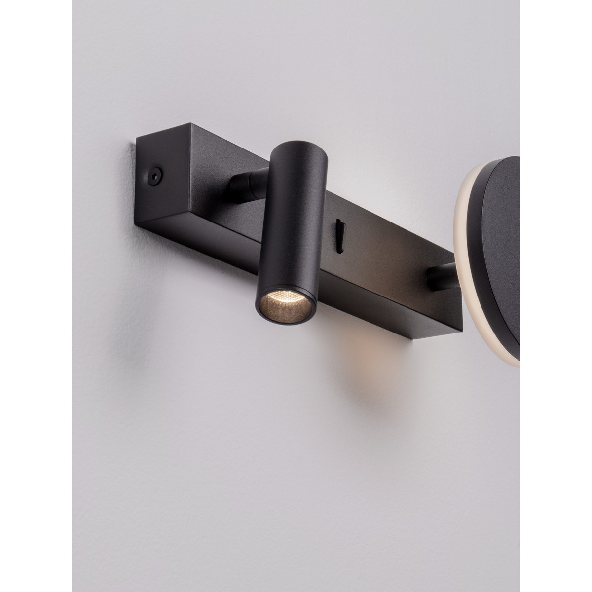 wyszukany kinkiet Luces Exclusivas PAROTANI LE44678