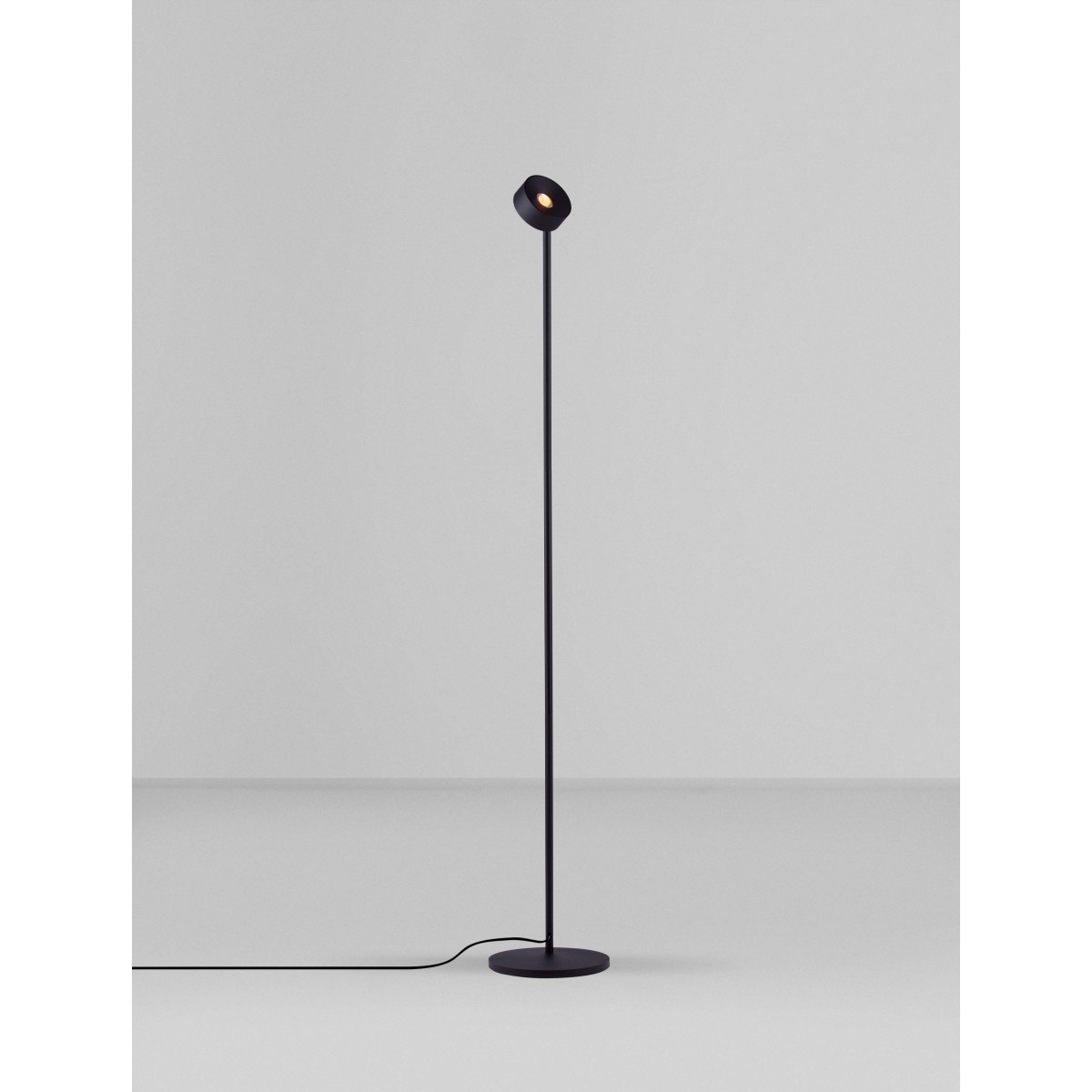 imponująca lampa stojąca Luces Exclusivas PRINGLES LE44938