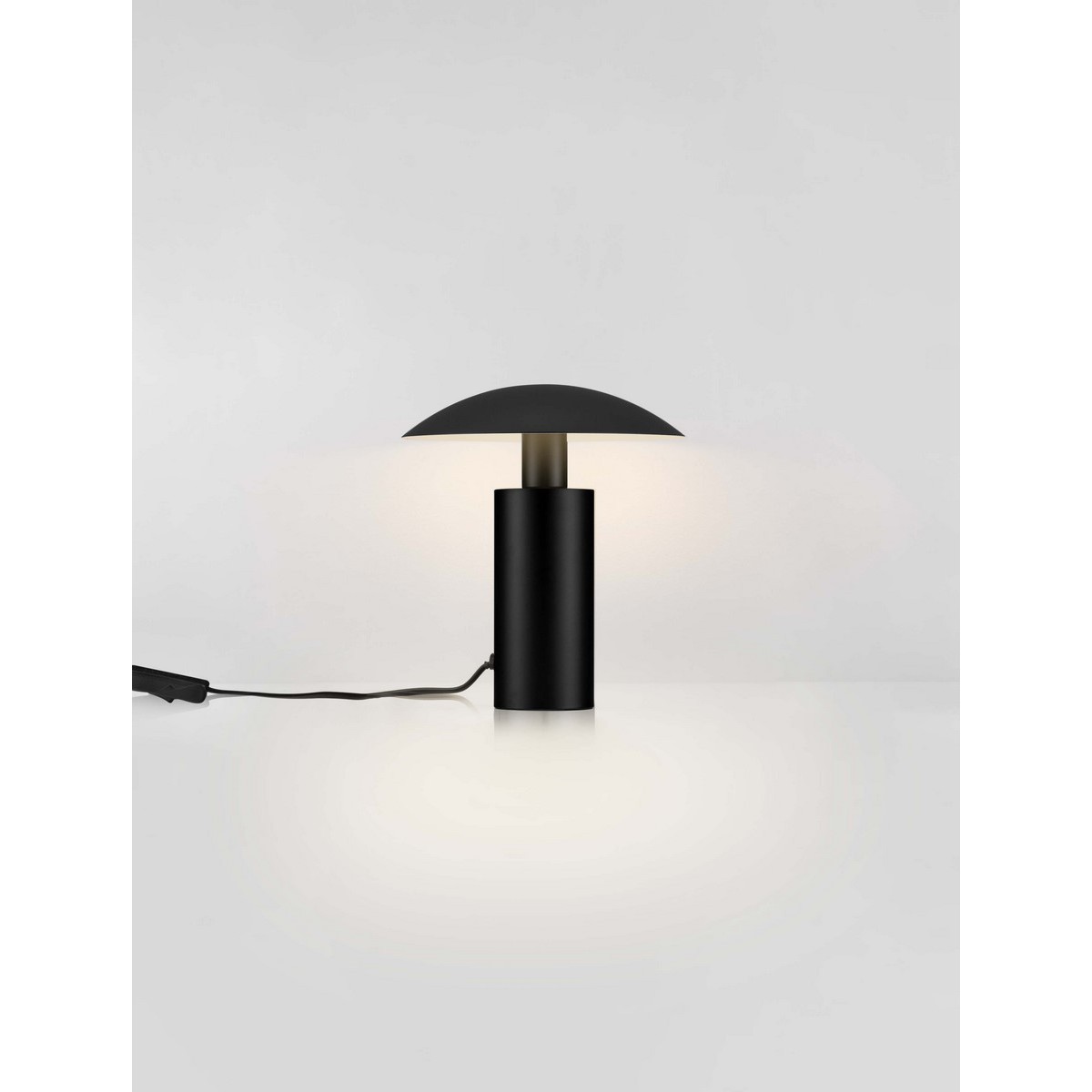 gustowna lampa stołowa Luces Exclusivas TEJERIAS LE44959