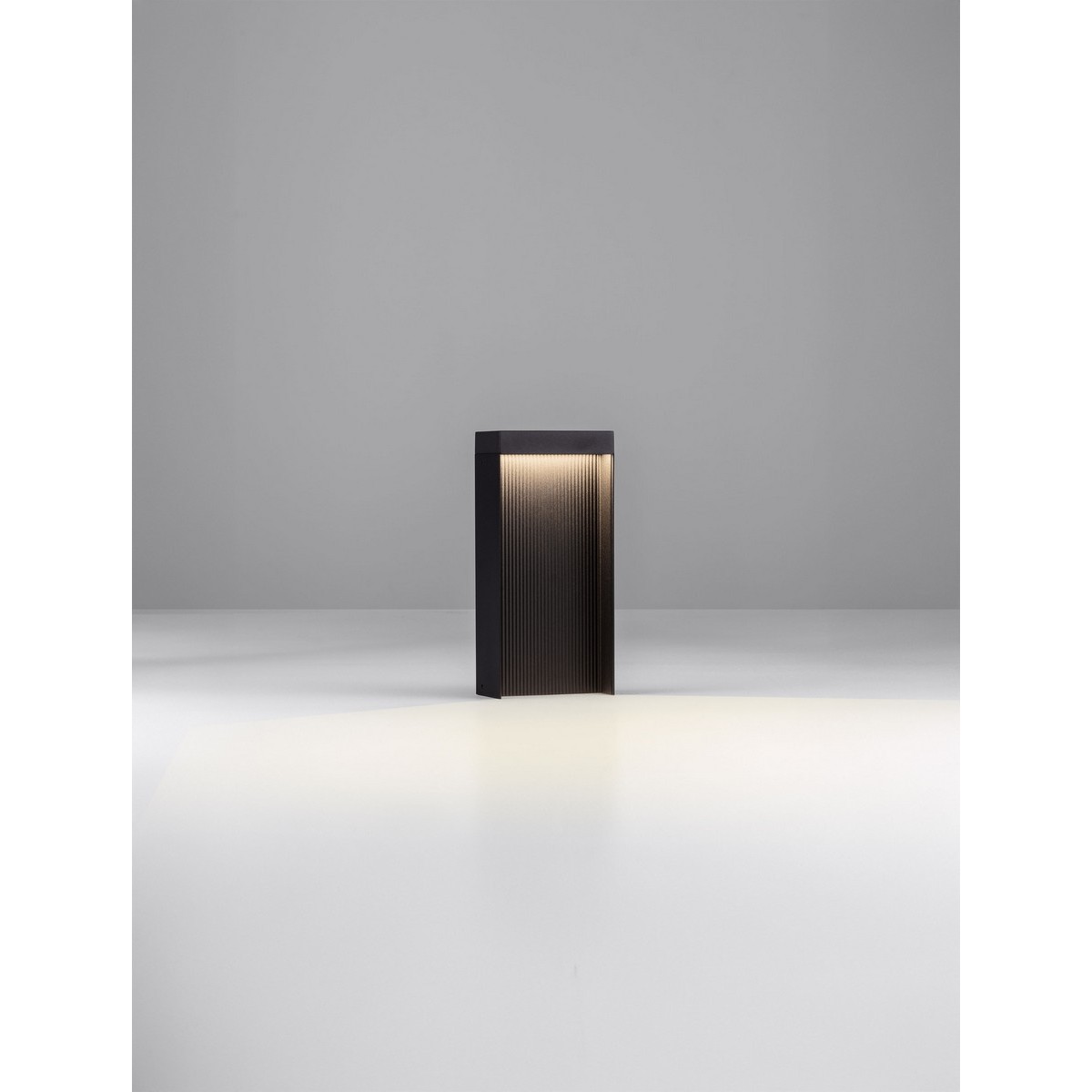 wyszukana lampa ogrodowa - stojąca Luces Exclusivas ONZULIA LE75114