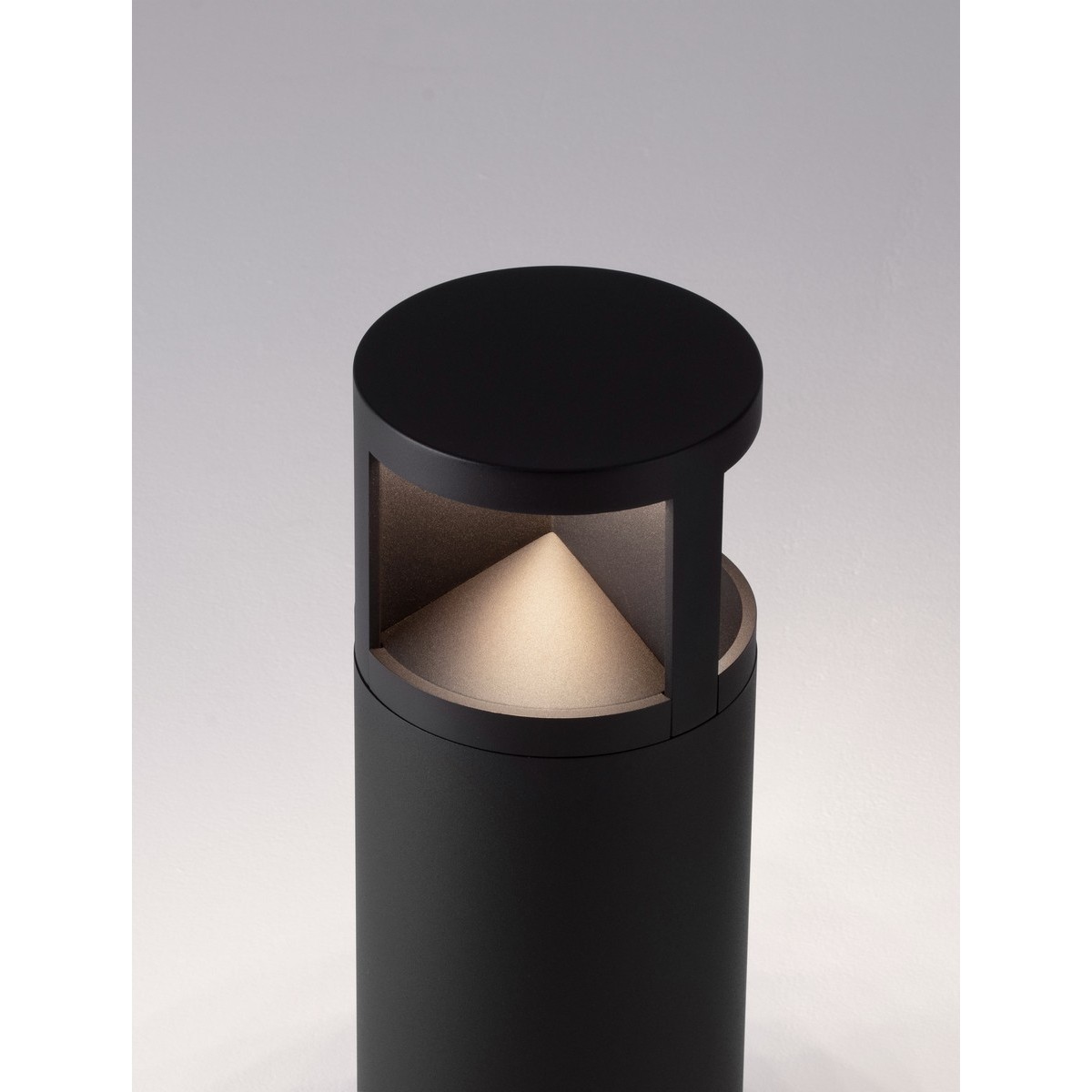 ponadprzeciętna lampa ogrodowa - stojąca Luces Exclusivas NEVARRO LE75126