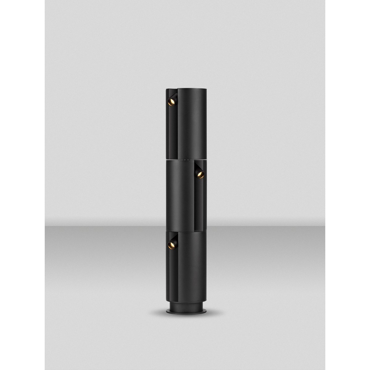 nadzwyczajna lampa ogrodowa - stojąca Luces Exclusivas SANTELO LE75133