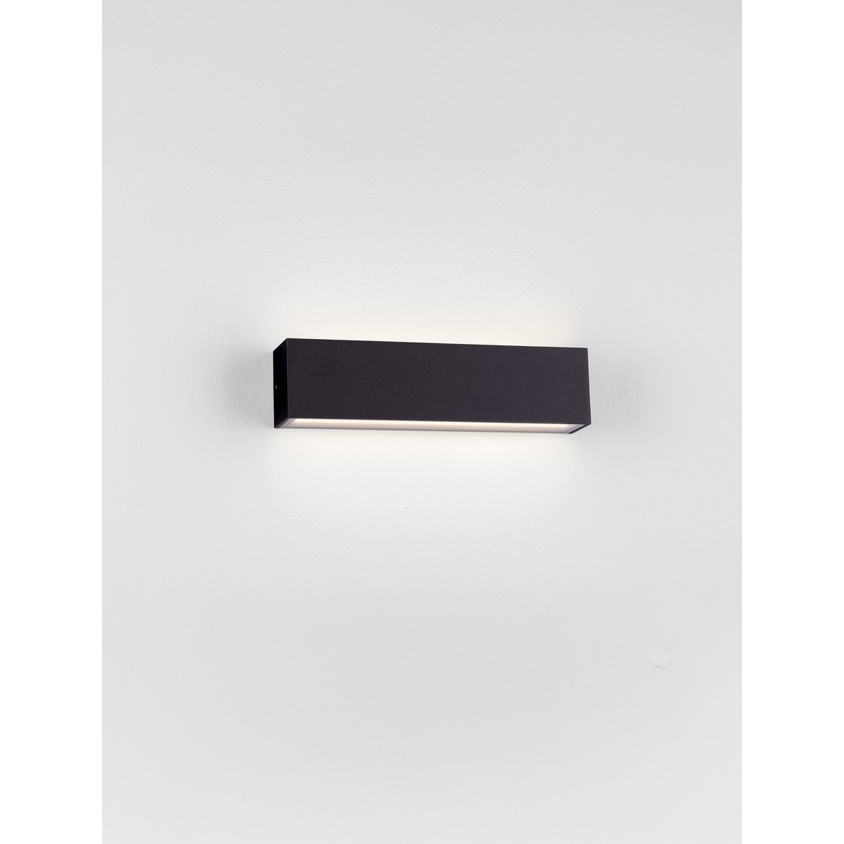 Jedyny w swoim rodzaju kinkiet ogrodowy Luces Exclusivas RAVEZCO LE75197