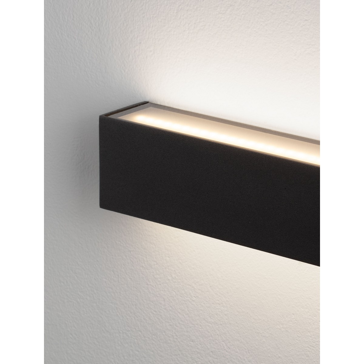 Jedyny w swoim rodzaju kinkiet ogrodowy Luces Exclusivas RAVEZCO LE75197