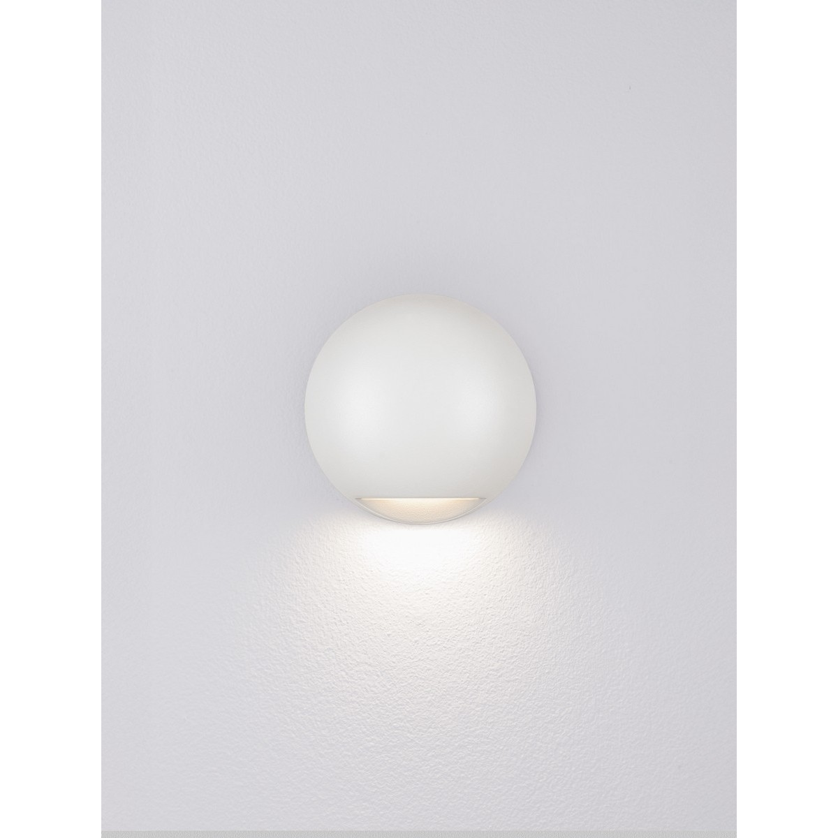 Jedyny w swoim rodzaju kinkiet ogrodowy Luces Exclusivas DONVELA LE75303