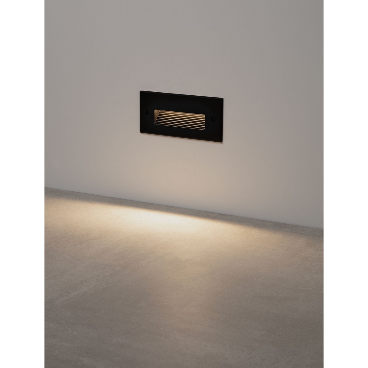 nieprzeciętny kinkiet ogrodowy Luces Exclusivas CENDILO LE75317