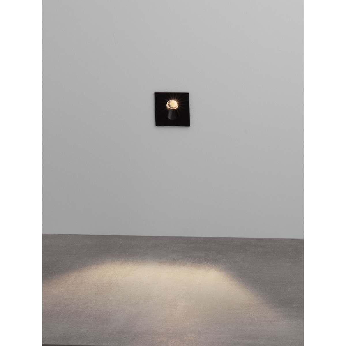 awangardowy kinkiet ogrodowy Luces Exclusivas ZALIRCO LE75332