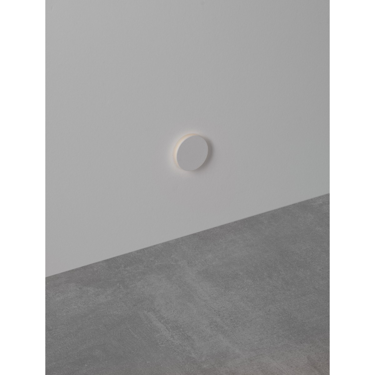 Ponadprzeciętny kinkiet ogrodowy Luces Exclusivas DARLEVO LE75336